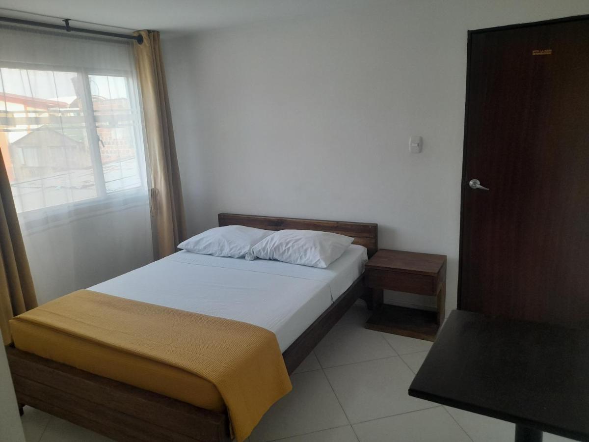 Hotel La Rueda Sr Barbosa  Kültér fotó